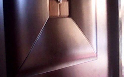 Amour door