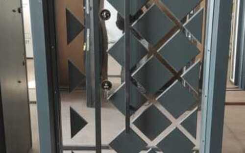 Turkey door